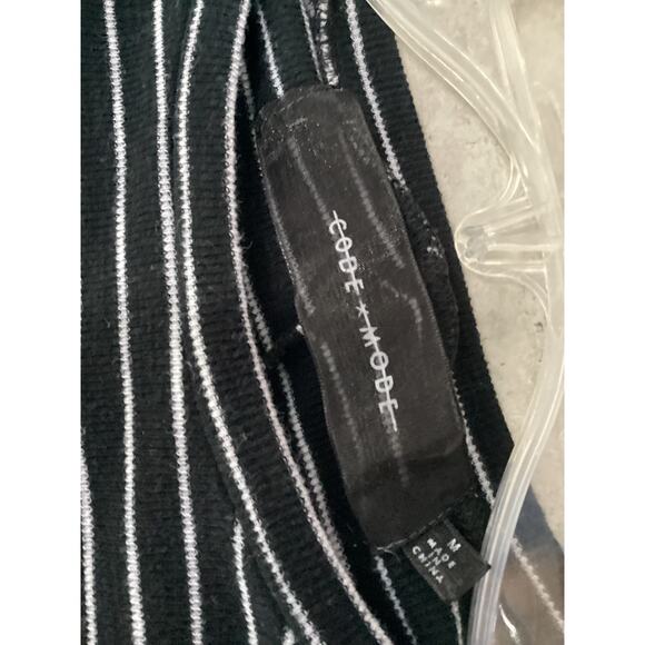 Code X Mode Women's Black & White Stripe Long Sleeve Shirt Size Medium - Picture 3 of 6